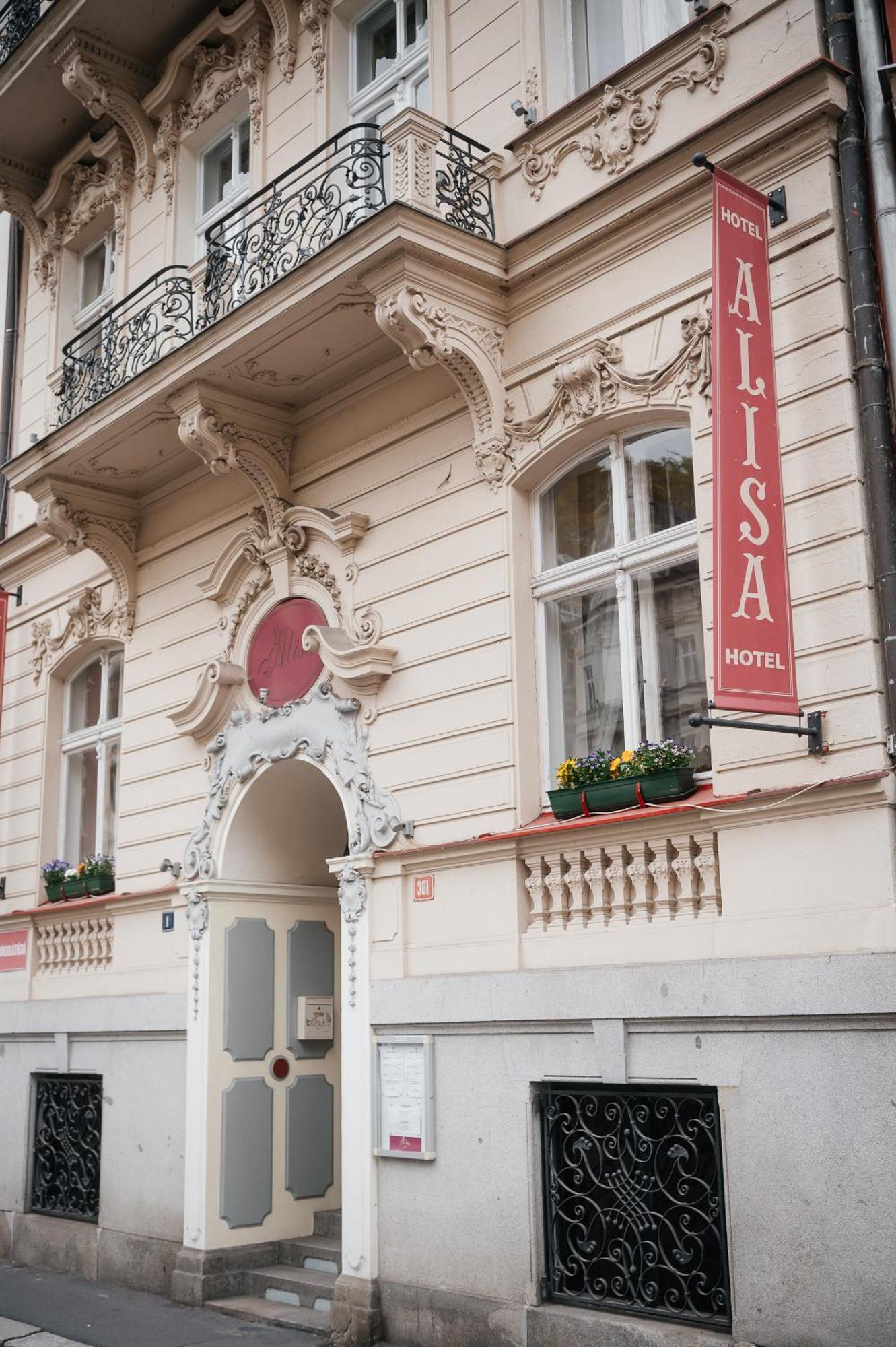 Alisa Hotel Karlovy Vary Exterior foto